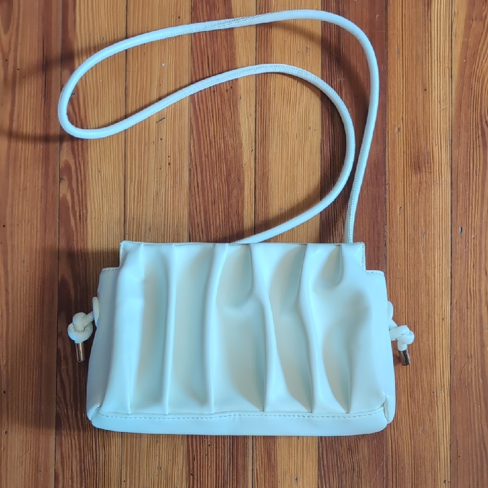 Elegant White Women's Bag